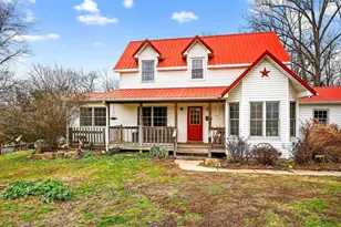 1521 Sam Gilliland Rd, Oak Hill, OH 45656 - Photo 3