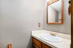 3873 Tweedsmuir Dr, Columbus, OH 43221 - Photo 23