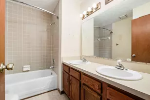 3873 Tweedsmuir Dr, Columbus, OH 43221 - Photo 33