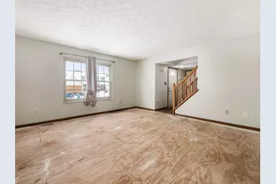 3873 Tweedsmuir Drive, Columbus, OH 43221 - Photo 9