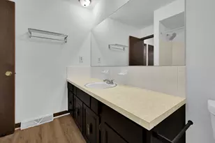 2623 Blendon Woods Blvd, Columbus, OH 43231 - Photo 17