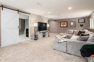 2056 Fincastle Ct, Columbus, OH 43235 - Photo 25