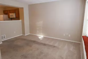 910 Annagladys Dr, Columbus, OH 43085 - Photo 3