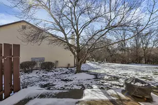 2371 Parkview Dr, Grove City, OH 43123 - Photo 25