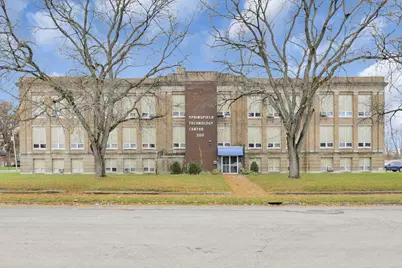 300 E Auburn Avenue, Springfield, OH 45505 - Photo 1