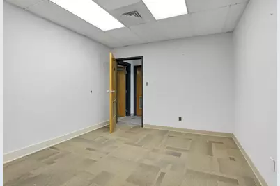 300 E Auburn Avenue, Springfield, OH 45505 - Photo 29