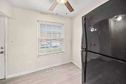 87 Tarryton Court W #18D, Columbus, OH 43228 - Photo 13