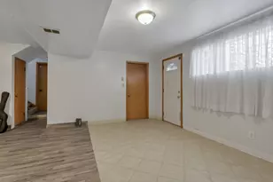 1469 Sandalwood Pl, Columbus, OH 43229 - Photo 21