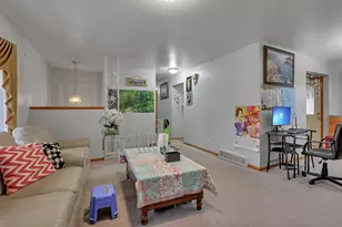 1469 Sandalwood Pl, Columbus, OH 43229 - Photo 11