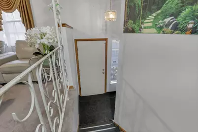 1469 Sandalwood Place, Columbus, OH 43229 - Photo 9