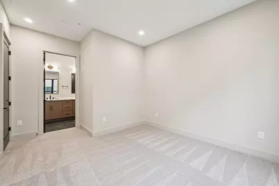 2867 Kobuk Drive #304, Columbus, OH 43228 - Photo 21