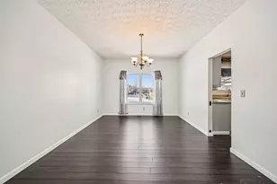 7587 Walnut Dr, Canal Winchester, OH 43110 - Photo 7