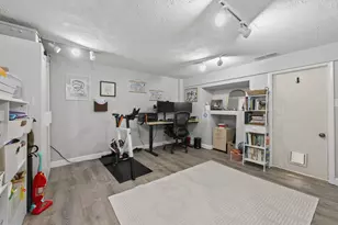 696 Keys View Ct, Columbus, OH 43085 - Photo 21