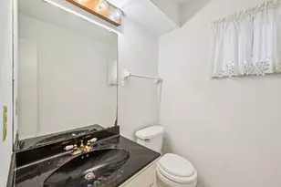 488 Uxbridge Ave, Columbus, OH 43230 - Photo 17