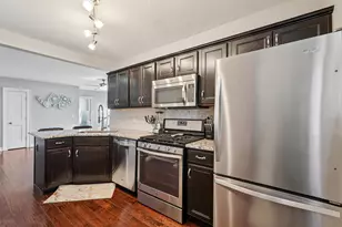 1081 Northwest Blvd, Columbus, OH 43212 - Photo 9