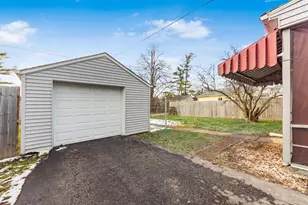 227 S Sylvan Ave, Columbus, OH 43204 - Photo 27