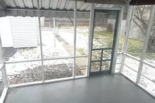 227 S Sylvan Ave, Columbus, OH 43204 - Photo 3