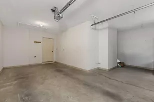 690 W Maple St, Granville, OH 43023 - Photo 43