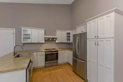 690 W Maple Street, Granville, OH 43023 - Photo 17