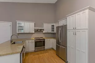 690 W Maple St, Granville, OH 43023 - Photo 17