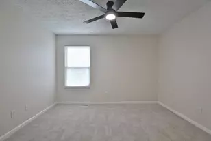 989 Lavender Ln, Columbus, OH 43207 - Photo 29