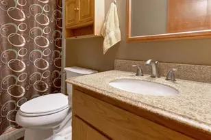 8195 Baltimore Ave, Columbus, OH 43081 - Photo 17