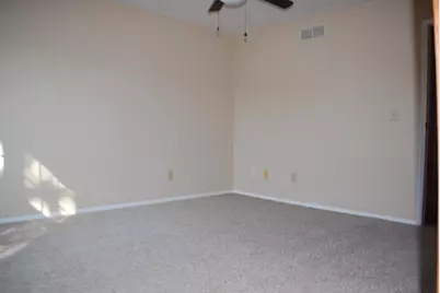 8195 Baltimore Avenue, Columbus, OH 43081 - Photo 15