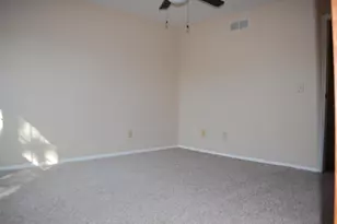 8195 Baltimore Ave, Columbus, OH 43081 - Photo 15