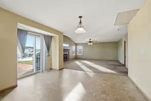 11760 Chanticleer Dr NW, Pickerington, OH 43147 - Photo 11