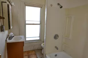 1468 E 25th Ave, Columbus, OH 43211 - Photo 7