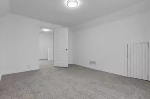 312 W 9th St, Marysville, OH 43040 - Photo 27