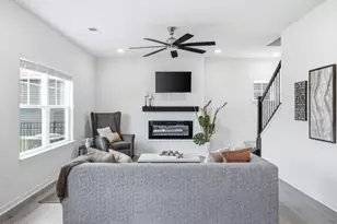 1518 Forbes Ave, Columbus, OH 43228 - Photo 3