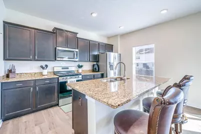 1518 Forbes Avenue, Columbus, OH 43228 - Photo 3