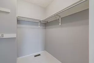 3338 Harbor Bay Dr, Columbus, OH 43221 - Photo 35