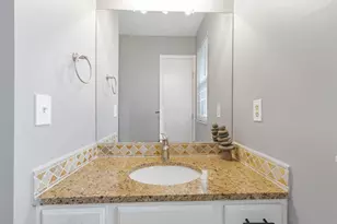 3338 Harbor Bay Dr, Columbus, OH 43221 - Photo 37