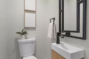 2583 Wexford Rd, Columbus, OH 43221 - Photo 17