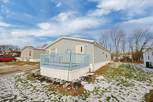 1100 Thornwood Dr SW, Heath, OH 43056 - Photo 3