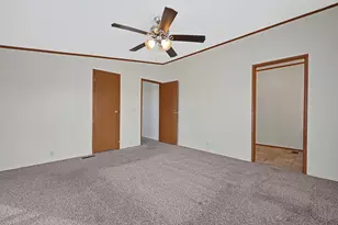 1100 Thornwood Dr SW, Heath, OH 43056 - Photo 17