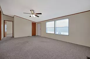 1100 Thornwood Dr SW, Heath, OH 43056 - Photo 9