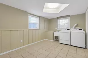 2844 Wildwood Rd, Columbus, OH 43231 - Photo 35