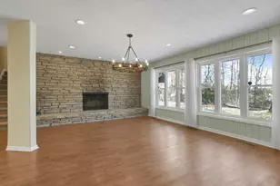 2844 Wildwood Rd, Columbus, OH 43231 - Photo 7