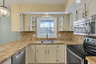 2844 Wildwood Rd, Columbus, OH 43231 - Photo 13