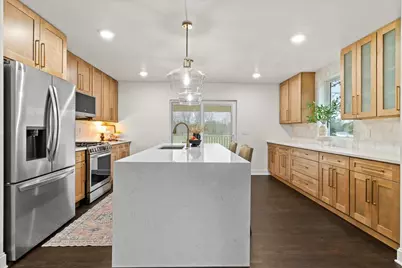 1933 London Groveport Road, Grove City, OH 43123 - Photo 7