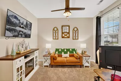 913 Zeller Circle, Pickerington, OH 43147 - Photo 9