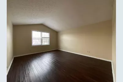 2107 Waymont Road, Columbus, OH 43229 - Photo 3