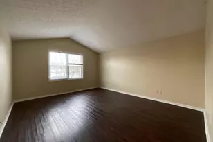 2107 Waymont Rd, Columbus, OH 43229 - Photo 3