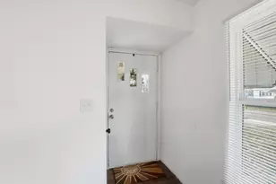808 S Hague Ave, Columbus, OH 43204 - Photo 5