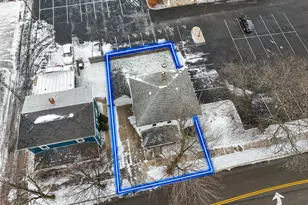 208 N Madriver St, Bellefontaine, OH 43311 - Photo 31