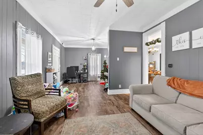 208 N Madriver Street, Bellefontaine, OH 43311 - Photo 9