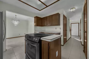 7456 Mapleleaf Ct, Columbus, OH 43235 - Photo 17